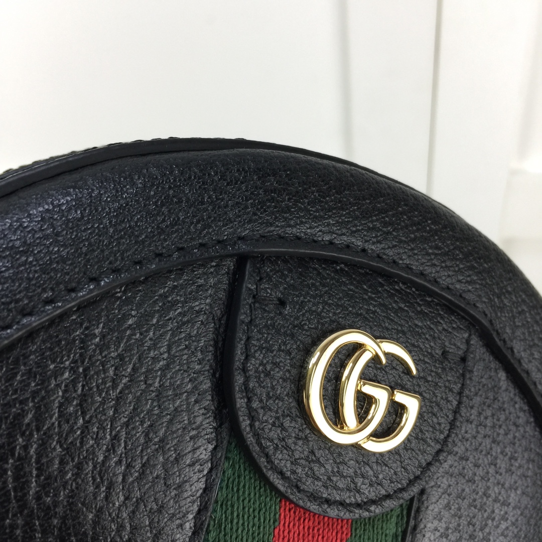 Gucci Round Bags